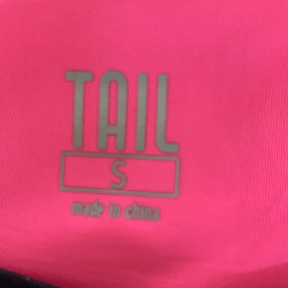 TAIL RACER BACK TANK - Picture 2 of 5
